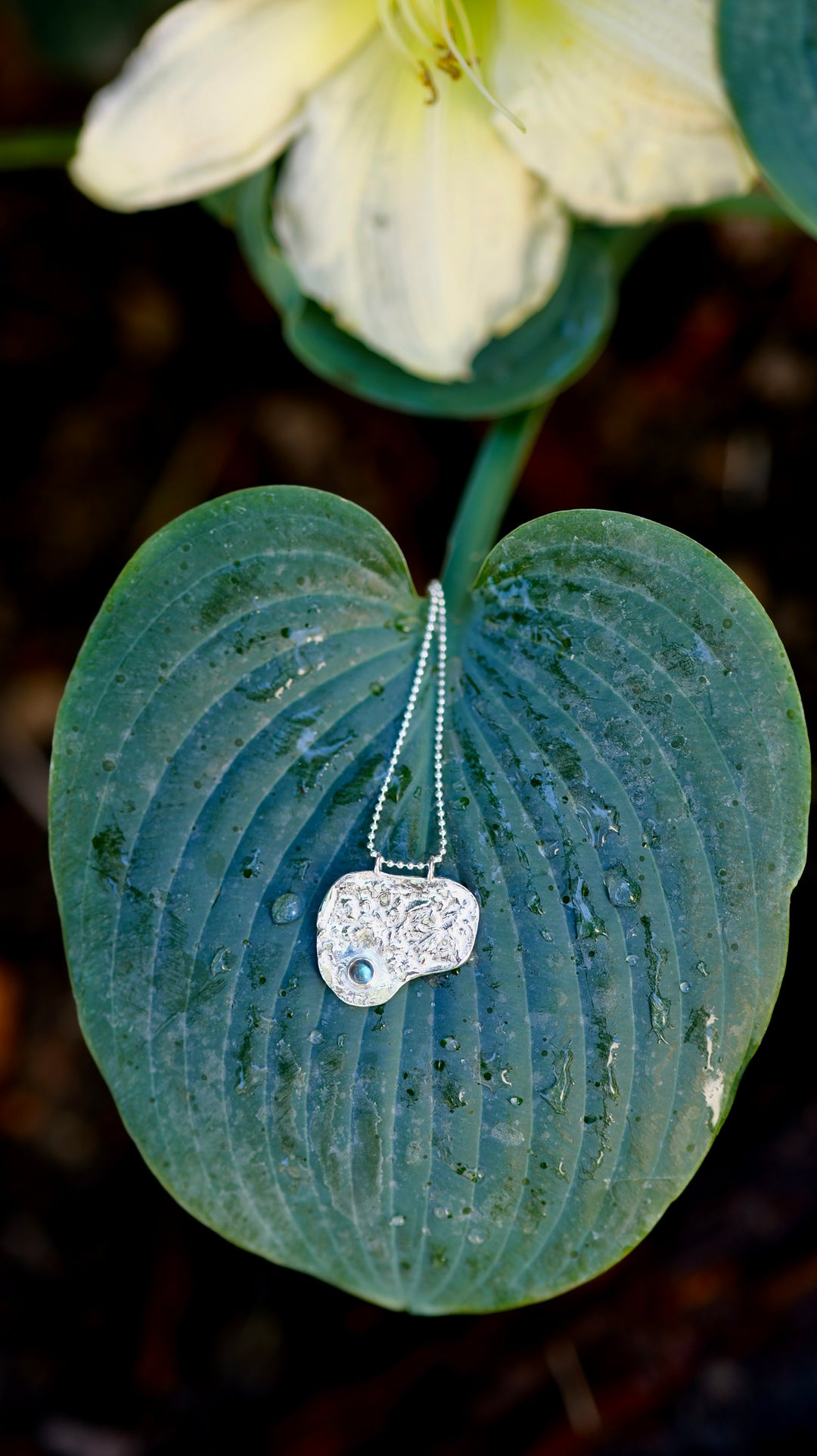Silver necklace Nerine with labradorite ~ Ag 925/1000